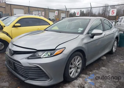2024 Toyota Camry Le из США, поврежденный, VIN 4T1C11BK2RU117093